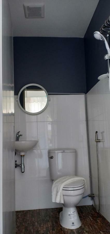 Chaweng Best Hotel And Hostel Samui Екстер'єр фото