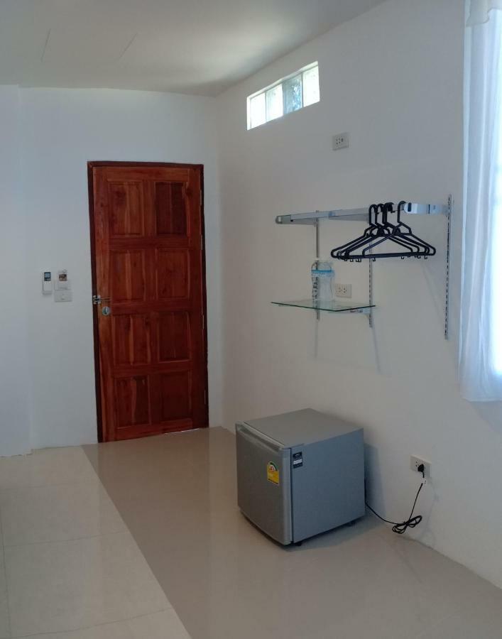 Chaweng Best Hotel And Hostel Samui Екстер'єр фото