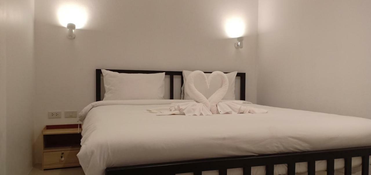 Chaweng Best Hotel And Hostel Samui Екстер'єр фото